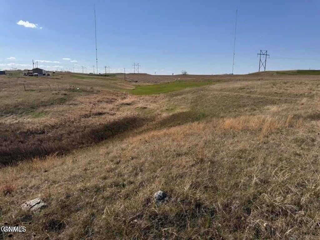 Xxx Trogstad Avenue, Williston, ND 58801 photo 8