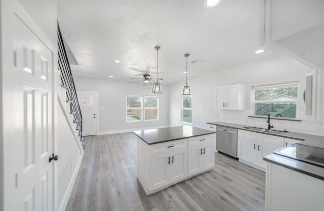 6918 Tommye Street A, Houston, TX 77028
