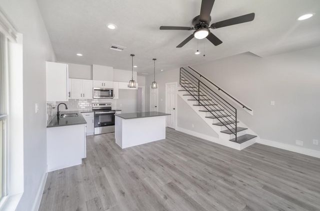 6918 Tommye Street A, Houston, TX 77028