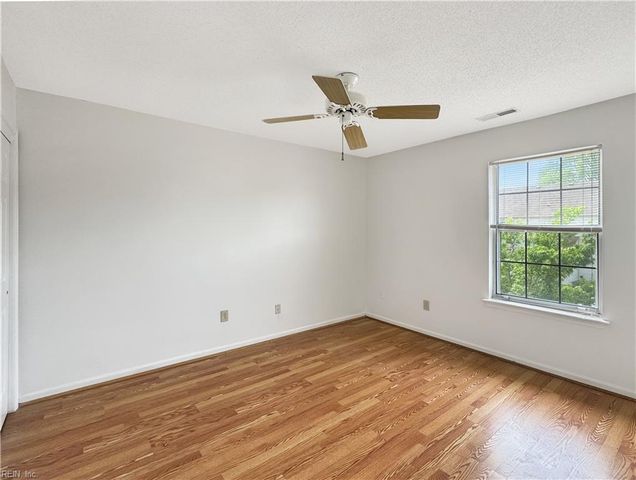 3612 Essex Pond QUAY, Virginia Beach, VA 23462