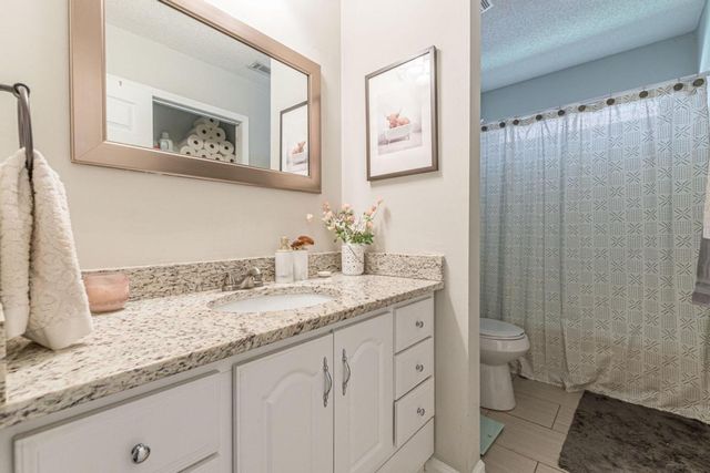 2458 Crestview Avenue, Decatur, GA 30032
