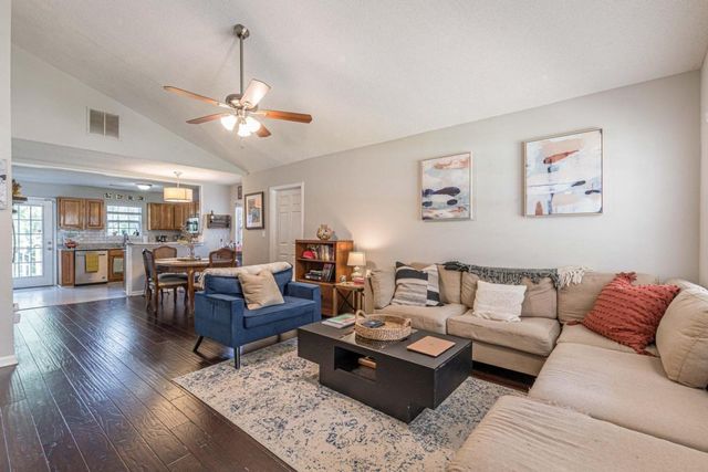 2458 Crestview Avenue, Decatur, GA 30032