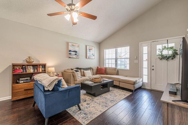 2458 Crestview Avenue, Decatur, GA 30032