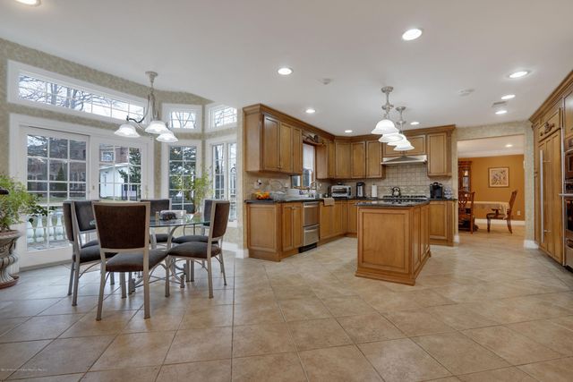 90 Georgetown Road, Eatontown, NJ 07724