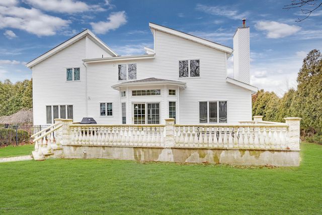 90 Georgetown Road, Eatontown, NJ 07724