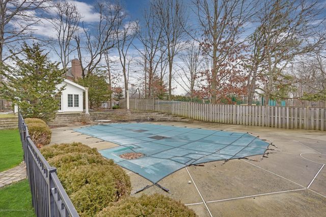 90 Georgetown Road, Eatontown, NJ 07724