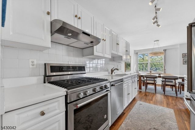 926 Bloomfield Ave 3A, Glen Ridge Boro Twp., NJ 07028