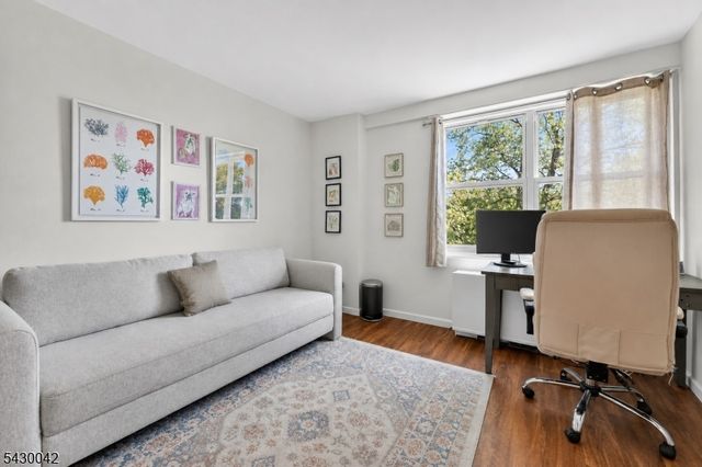 926 Bloomfield Ave 3A, Glen Ridge Boro Twp., NJ 07028