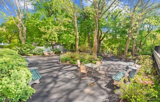 926 Bloomfield Ave 3A, Glen Ridge Boro Twp., NJ 07028