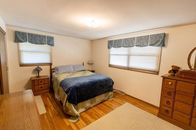 3430 S 12th PLACE, Sheboygan, WI 53081