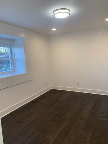 38 N Hill St, Nashville, TN 37210