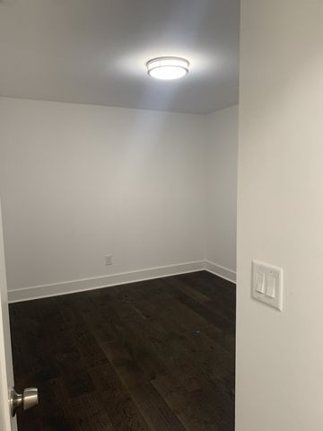 38 N Hill St, Nashville, TN 37210