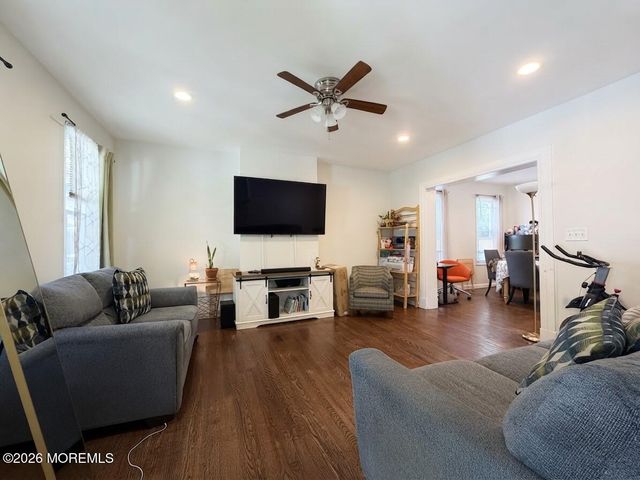 1047 Jaques Avenue, Rahway, NJ 07065