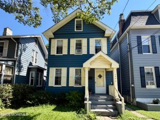 1047 Jaques Avenue, Rahway, NJ 07065