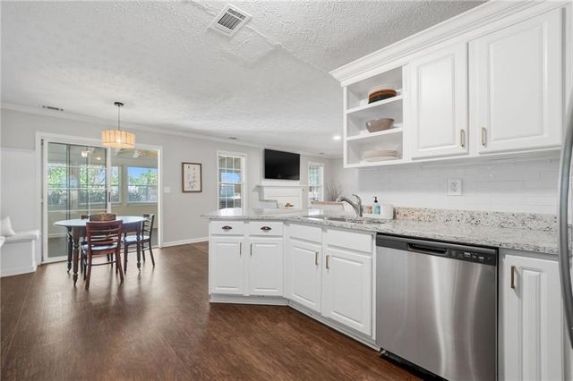 1810 Westwind Drive, Cumming, GA 30041