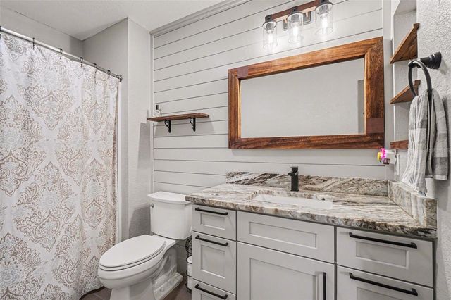 410 E HENRY STREET, Punta Gorda, FL 33950