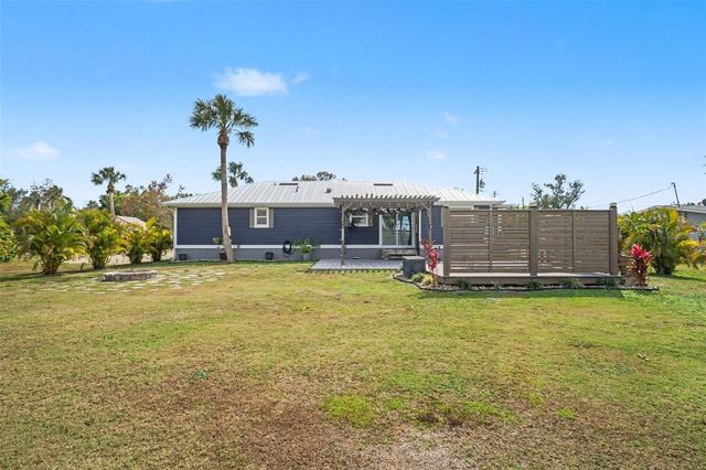 410 E HENRY STREET, Punta Gorda, FL 33950