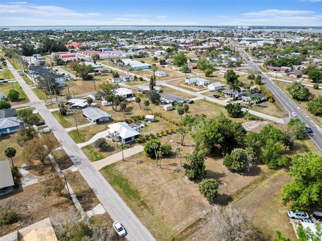 410 E HENRY STREET, Punta Gorda, FL 33950