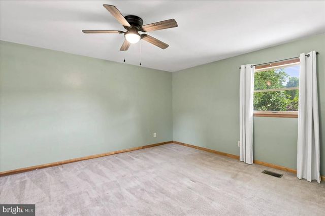 13337 NORTH AVE, Blue Ridge Summit, PA 17214