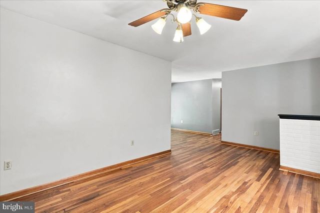13337 NORTH AVE, Blue Ridge Summit, PA 17214