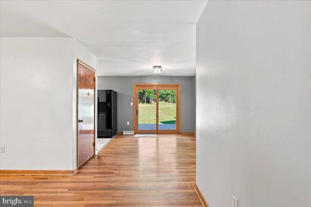 13337 NORTH AVE, Blue Ridge Summit, PA 17214