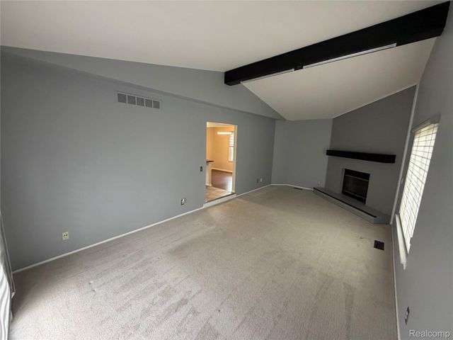 24489 Riverview Lane, Novi, MI 48374