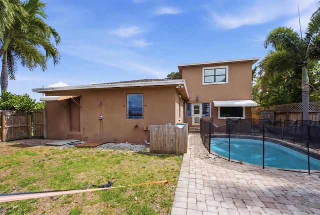 303 Cornell Drive, Lake Worth Beach, FL 33460