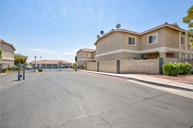 3238 Mystic Ridge Court, Las Vegas, NV 89129