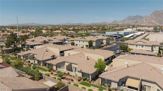 3238 Mystic Ridge Court, Las Vegas, NV 89129