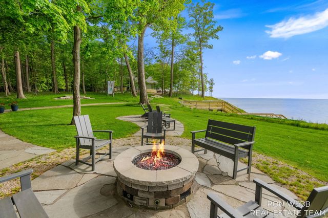 1234 Shorecrest Drive, Ganges Twp, MI 49090