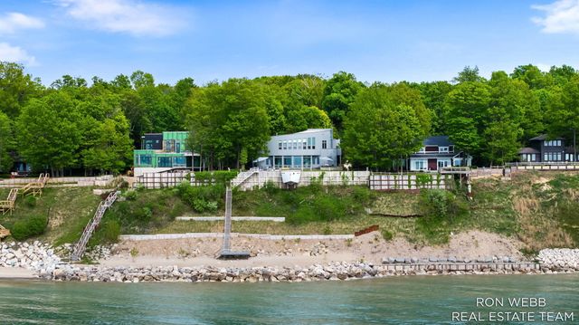 1234 Shorecrest Drive, Ganges Twp, MI 49090