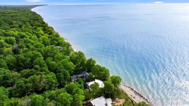 1234 Shorecrest Drive, Ganges Twp, MI 49090