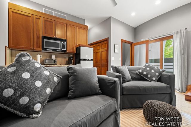 1234 Shorecrest Drive, Ganges Twp, MI 49090