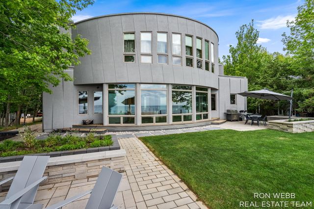 1234 Shorecrest Drive, Ganges Twp, MI 49090