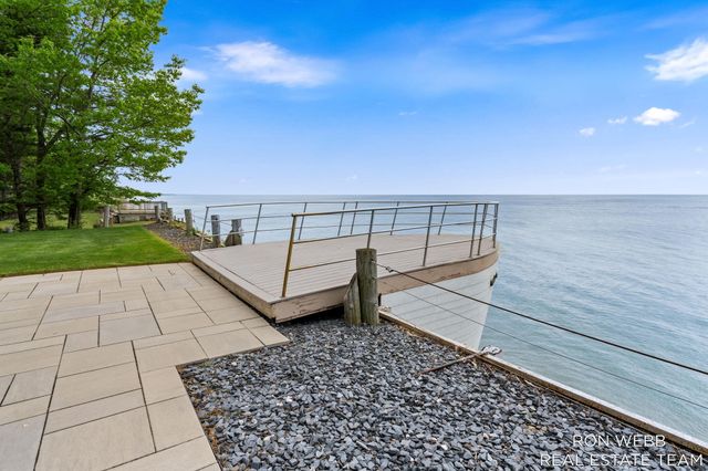 1234 Shorecrest Drive, Ganges Twp, MI 49090