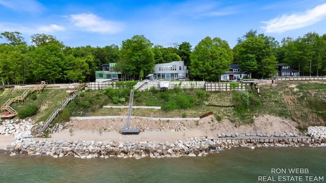 1234 Shorecrest Drive, Ganges Twp, MI 49090