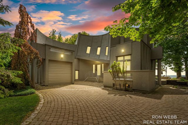 1234 Shorecrest Drive, Ganges Twp, MI 49090