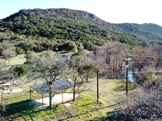 224 rocky top, Medina, TX 78055