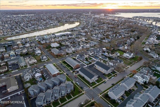 201 2nd Avenue 4B, Belmar, NJ 07719