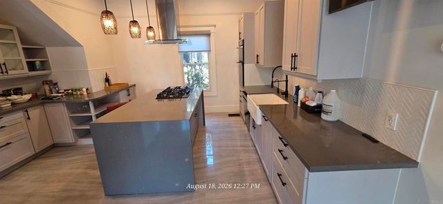 4469 Cleveland Avenue A, San Diego, CA 92116
