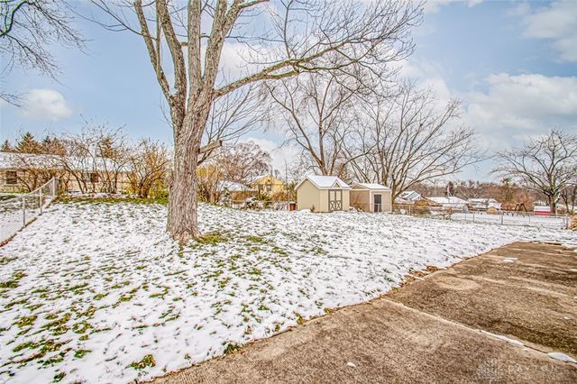 210 Evergreen Drive, Springboro, OH 45066