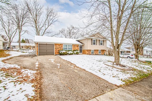 210 Evergreen Drive, Springboro, OH 45066
