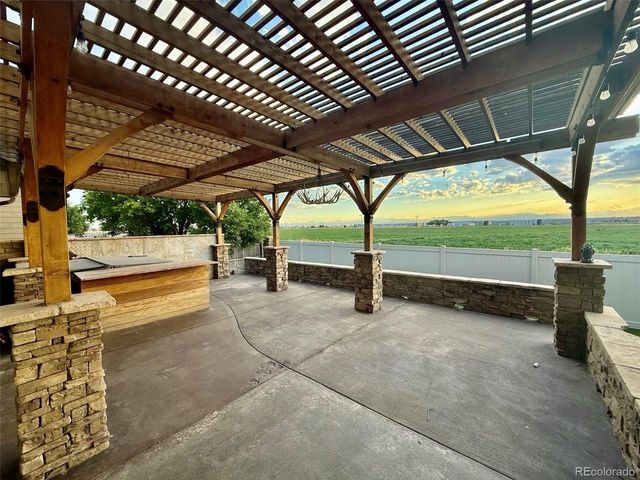 11089 Lima St, Henderson, CO 80640