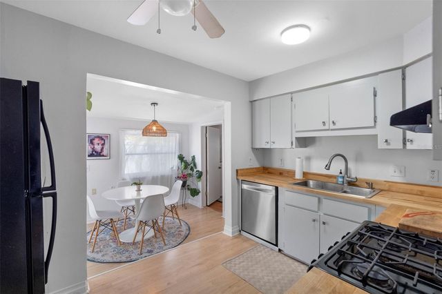 2222 QUINCY STREET S, St Petersburg, FL 33711