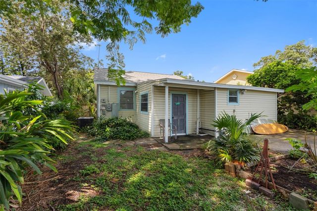 2222 QUINCY STREET S, St Petersburg, FL 33711