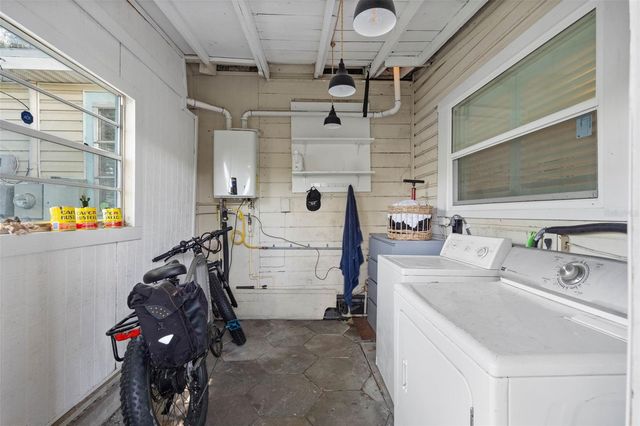 2222 QUINCY STREET S, St Petersburg, FL 33711