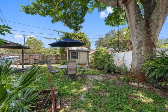 2222 QUINCY STREET S, St Petersburg, FL 33711