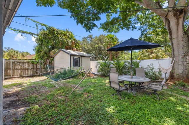 2222 QUINCY STREET S, St Petersburg, FL 33711
