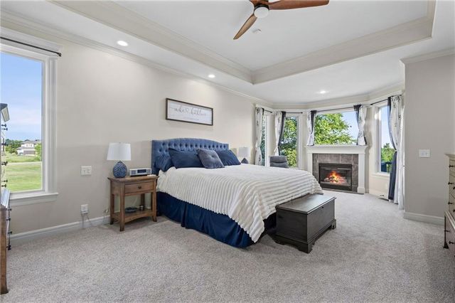 18101 Sunset Drive, Olathe, KS 66062