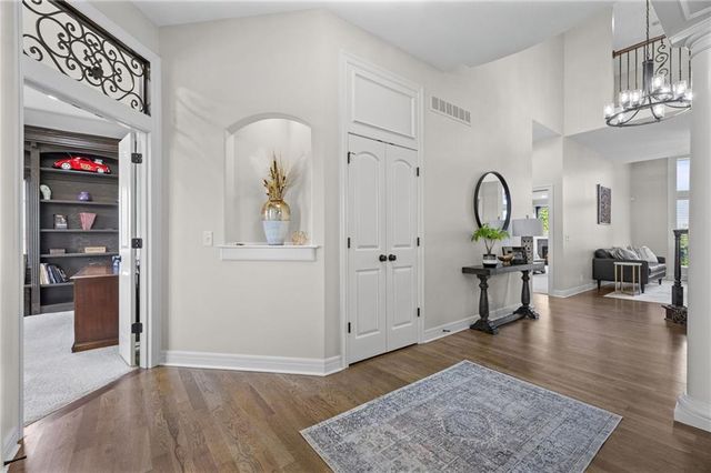 18101 Sunset Drive, Olathe, KS 66062